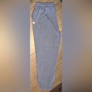 Vuori Boyfriend Jogger - Blue Heron Heather, Size M